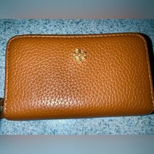 Tory Burch Blake Zip Card Case Brown Cortado Leather